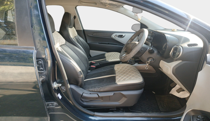 2020 Hyundai GRAND I10 NIOS SPORTZ 1.2 KAPPA VTVT, Petrol, Manual, 32,205 km, interior