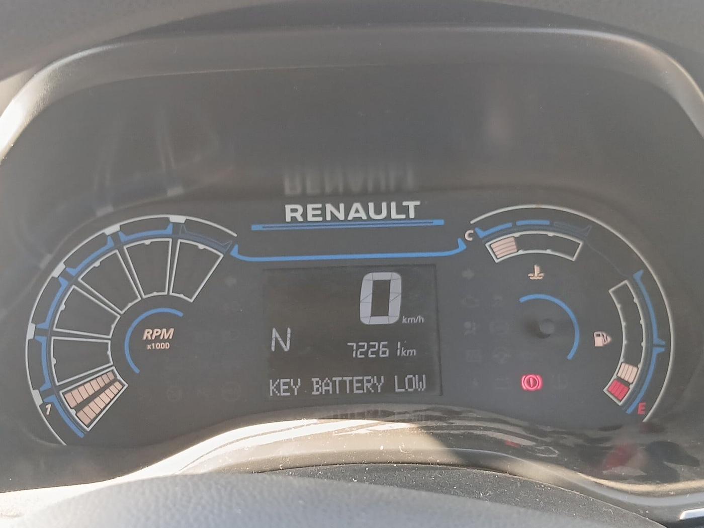 2020 Renault TRIBER RXZ AMT, Petrol, Automatic, 72,261 km, interior