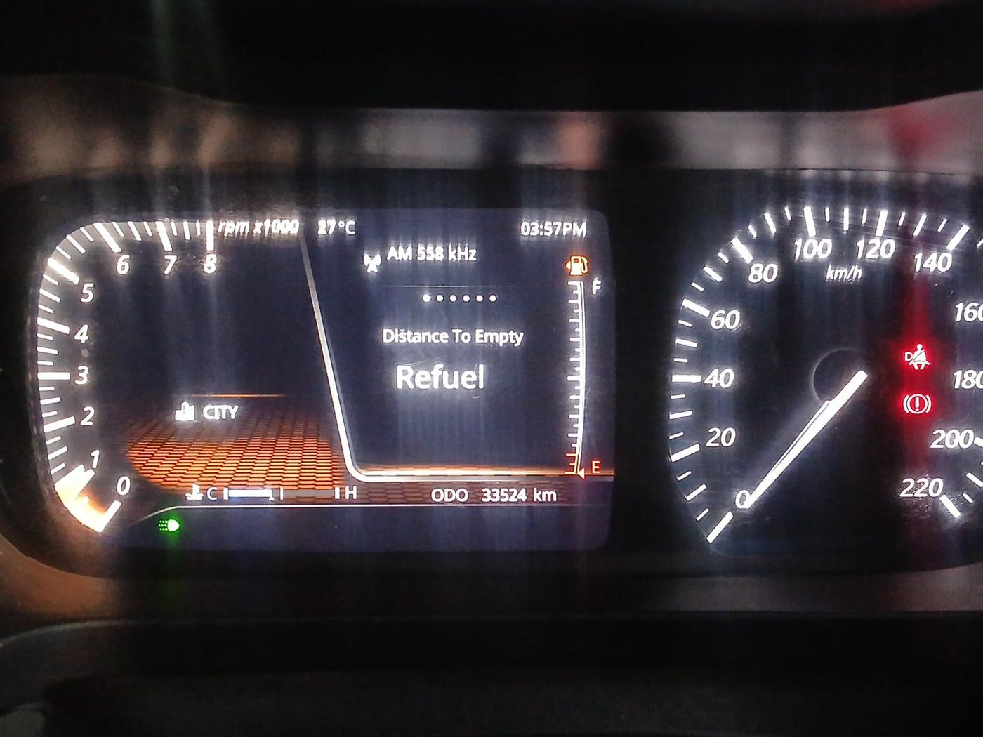 2023 Tata ALTROZ XZ Plus (S) Dark Edition, Petrol, Manual, 33,550 km, interior