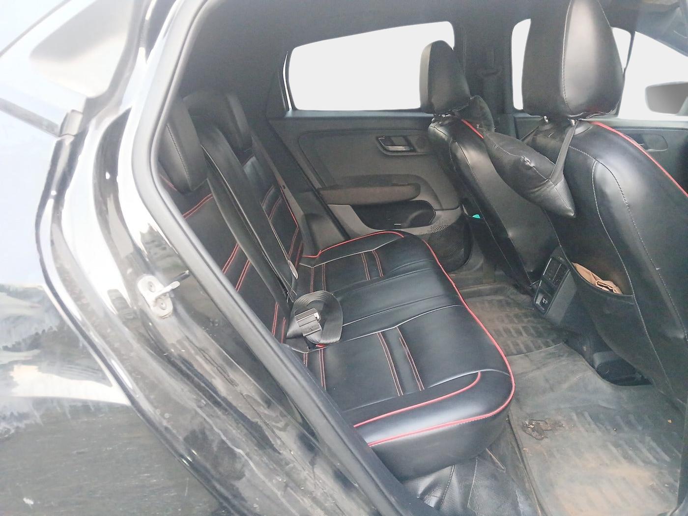 2023 Tata ALTROZ XZ Plus (S) Dark Edition, Petrol, Manual, 33,550 km, interior
