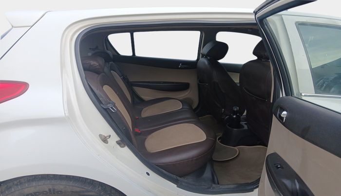 2013 Hyundai i20 ASTA 1.4 CRDI, Diesel, Manual, 1,62,515 km, interior