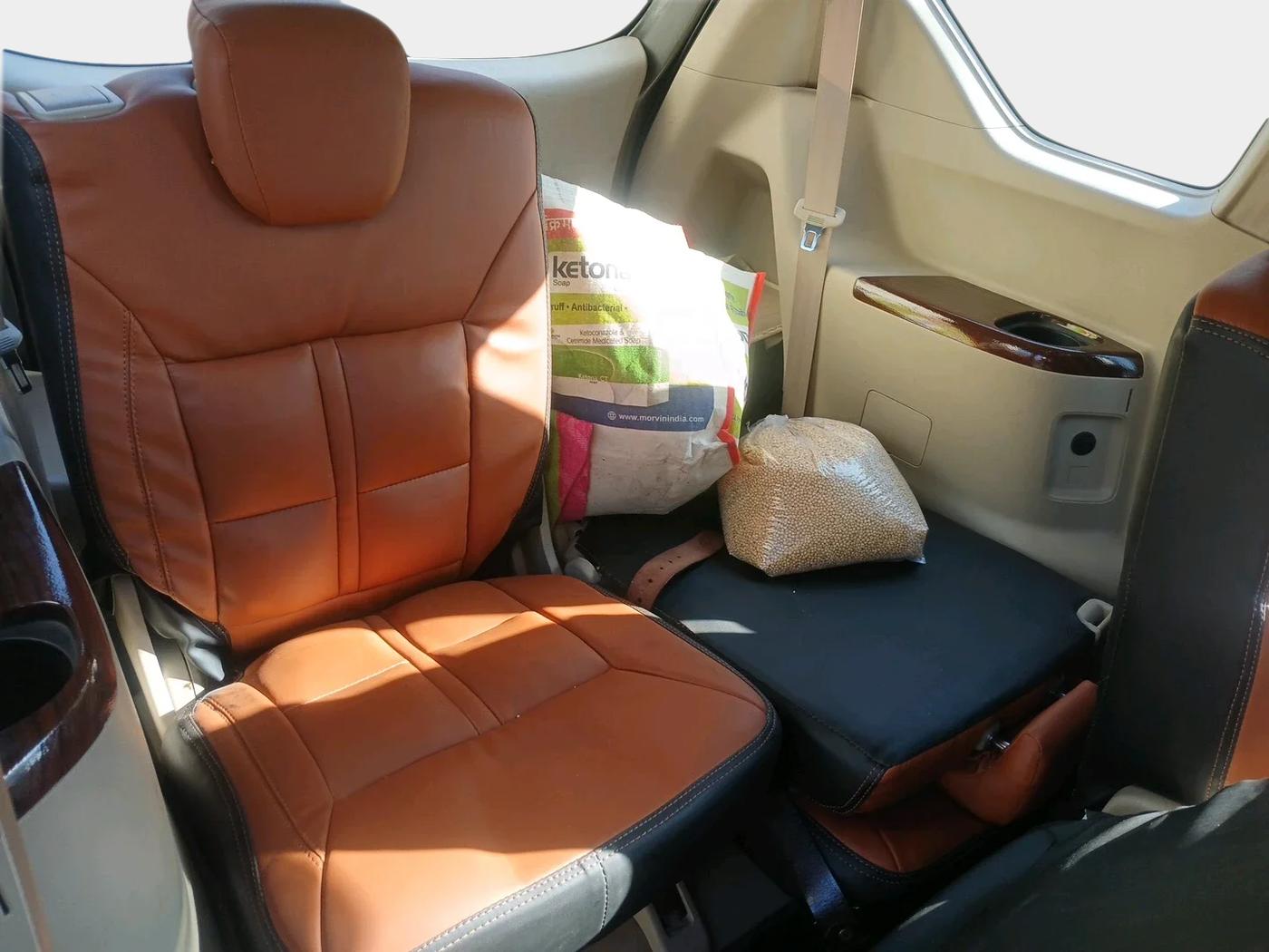 2020 Maruti Ertiga VXI CNG, Petrol, Manual, 1,20,099 km, interior