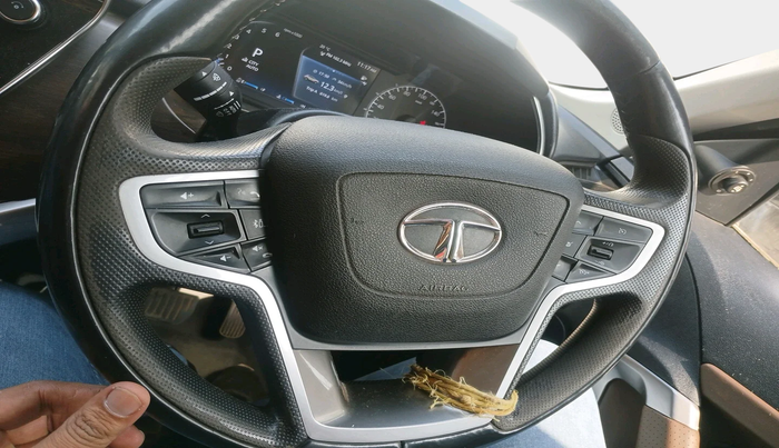 2021 Tata Harrier XZA PLUS 2.0L, Diesel, Automatic, 94,881 km, interior