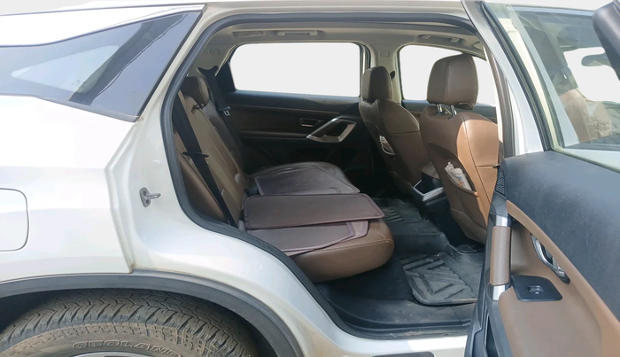 2021 Tata Harrier XZA PLUS 2.0L, Diesel, Automatic, 94,881 km, interior