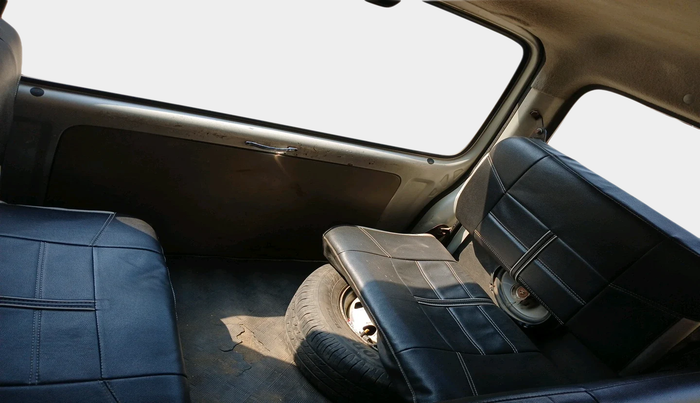 2016 Maruti Eeco 5 STR WITH A/C+HTR, Petrol, Manual, 1,08,332 km, interior