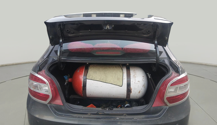 2017 Tata Zest XMS PETROL, Petrol, Manual, 1,74,042 km, exterior