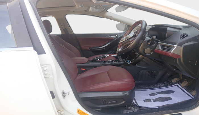 2024 Tata Curvv Accomplished S 1.2 Petrol 6MT, Petrol, Manual, 22,423 km, interior