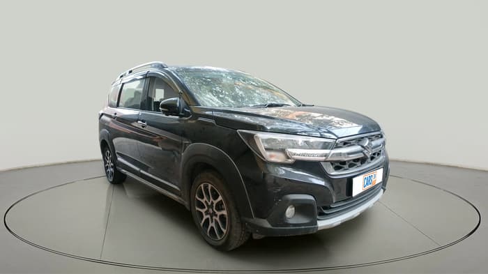 2024 Maruti XL6 ALPHA PLUS MT, Petrol, Manual, 11,130 km, exterior