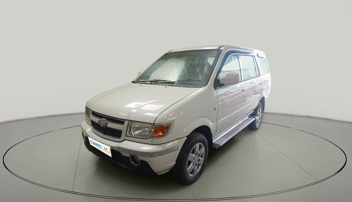 2017 Chevrolet Tavera NEO 3 10 STR BS IV, Diesel, Manual, 1,97,964 km, exterior