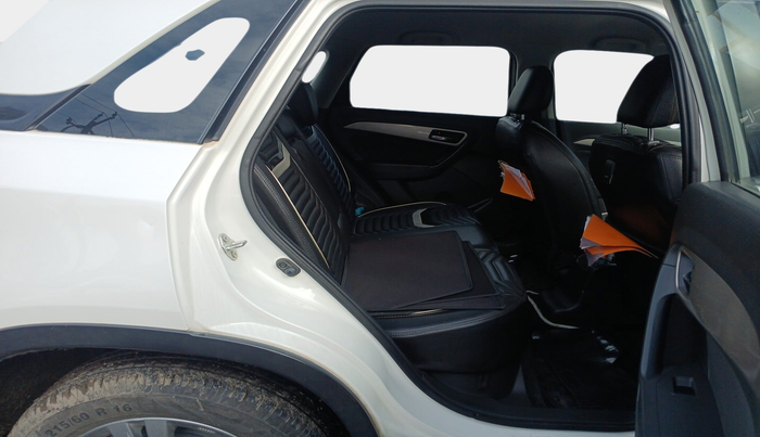 2018 Maruti Vitara Brezza ZDI, Diesel, Manual, 55,589 km, interior