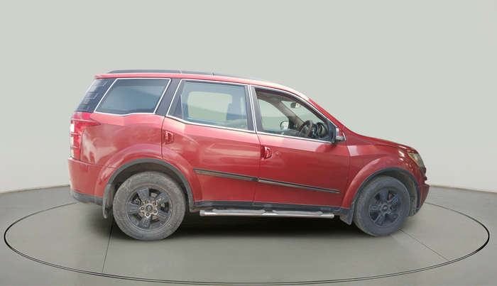 2014 Mahindra XUV500 W8, Diesel, Manual, 1,73,088 km, exterior