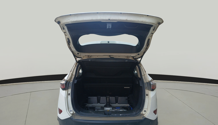 2020 Tata Harrier XZA PLUS 2.0L, Diesel, Automatic, 1,22,121 km, exterior