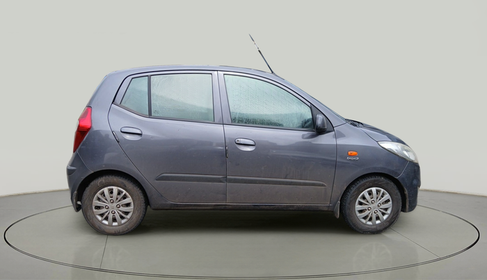 2016 Hyundai i10 SPORTZ 1.1, Petrol, Manual, 33,707 km, exterior