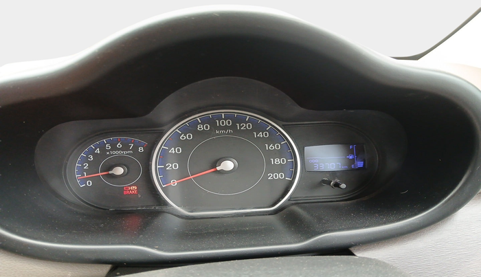 2016 Hyundai i10 SPORTZ 1.1, Petrol, Manual, 33,707 km, interior