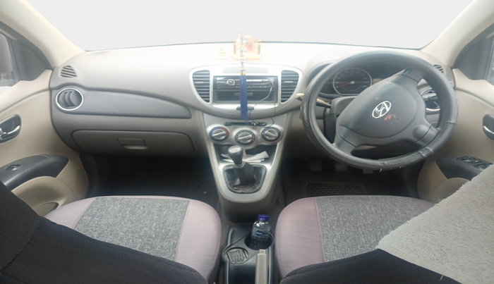 2011 Hyundai i10 MAGNA 1.2, Petrol, Manual, 30,741 km, interior