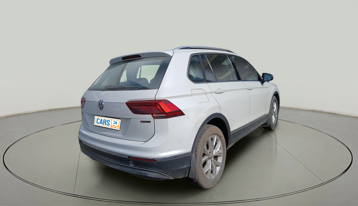 2018 Volkswagen TIGUAN HIGHLINE TDI AT, Diesel, Automatic, 2,06,570 km, exterior