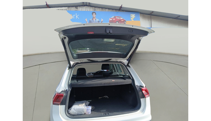 2018 Volkswagen TIGUAN HIGHLINE TDI AT, Diesel, Automatic, 2,06,570 km, exterior