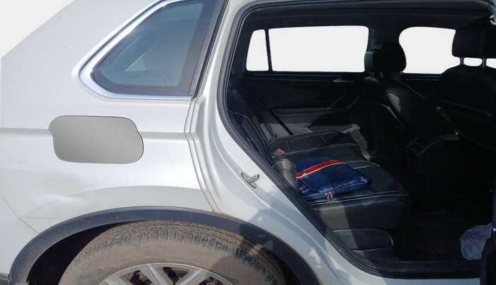 2018 Volkswagen TIGUAN HIGHLINE TDI AT, Diesel, Automatic, 2,06,570 km, interior