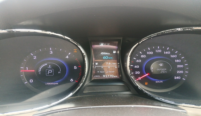 2016 Hyundai Santa Fe 4 WD AT, Diesel, Automatic, 91,770 km, interior