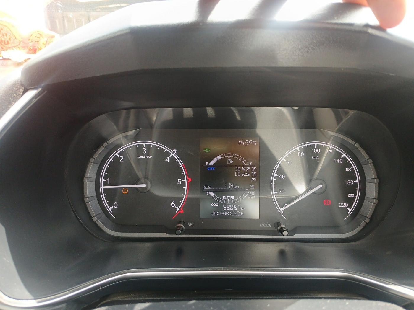 2021 Tata Safari XT PLUS, Diesel, Manual, 60,000 km, interior