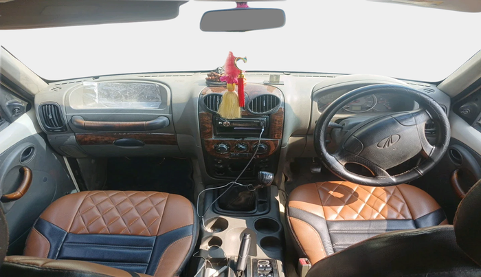 2012 Mahindra Scorpio LX BS-III, Diesel, Manual, 1,76,379 km, interior