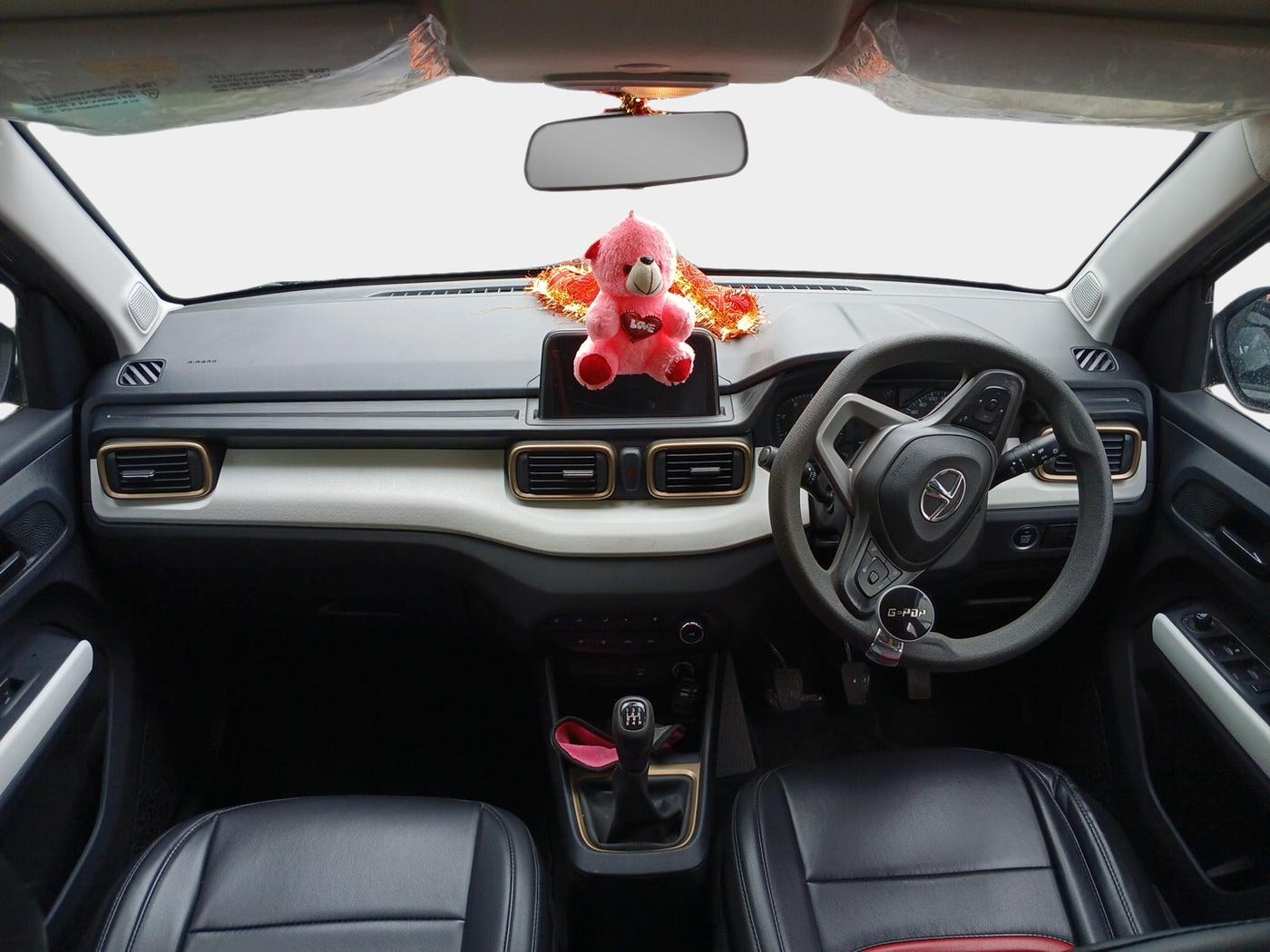 2022 Tata PUNCH ACCOMPLISHED MT, Petrol, Manual, 21,302 km, interior