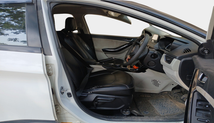 2022 Tata NEXON XZ PLUS PETROL, Petrol, Manual, 43,091 km, interior