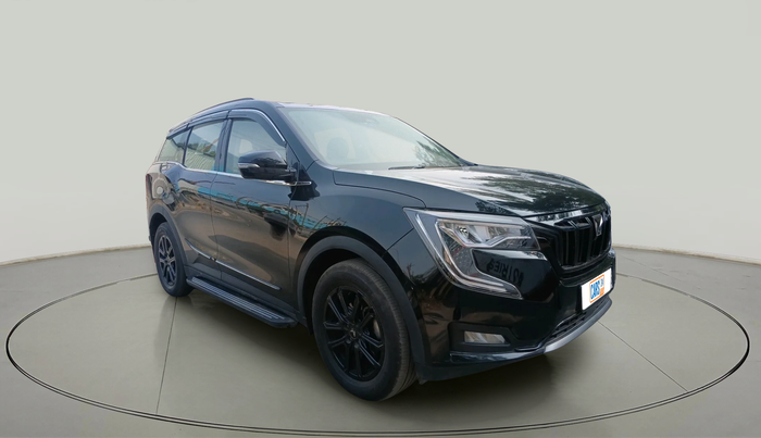 2025 Mahindra XUV700 AX 7 D AT 7 STR, Diesel, Automatic, 13,218 km, exterior