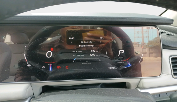 2025 Mahindra XUV700 AX 7 D AT 7 STR, Diesel, Automatic, 13,218 km, interior