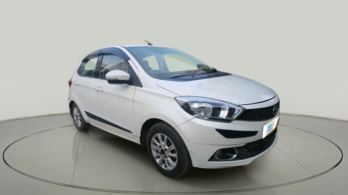 2017 Tata Tiago XZA PETROL, CNG, Automatic, 87,469 km, exterior