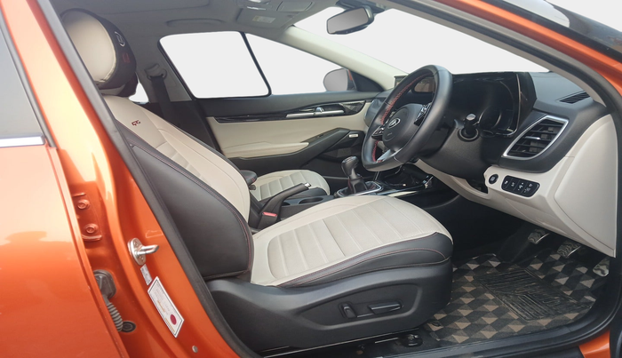 2019 KIA SELTOS GTX PLUS 1.4 PETROL, Petrol, Manual, 28,883 km, interior