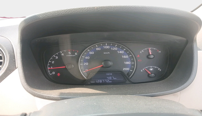 2016 Hyundai Xcent SX 1.1 CRDI, Diesel, Manual, 1,28,772 km, interior