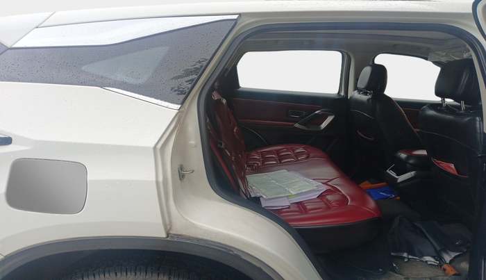 2022 Tata Harrier XT PLUS 2.0L KRYOTEC, Diesel, Manual, 75,173 km, interior