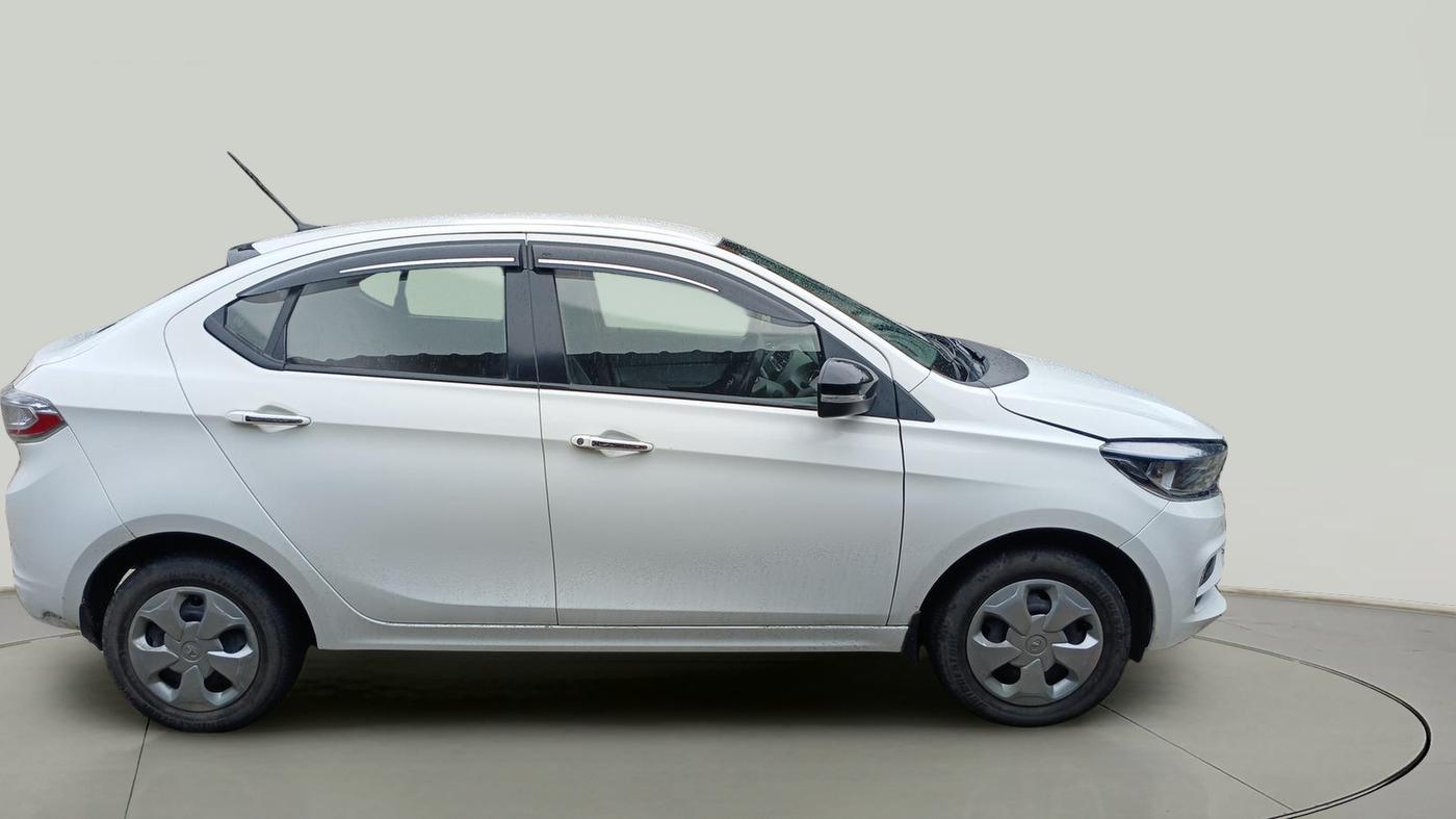 2022 Tata TIGOR XZ CNG, Petrol, Manual, 50,000 km, exterior