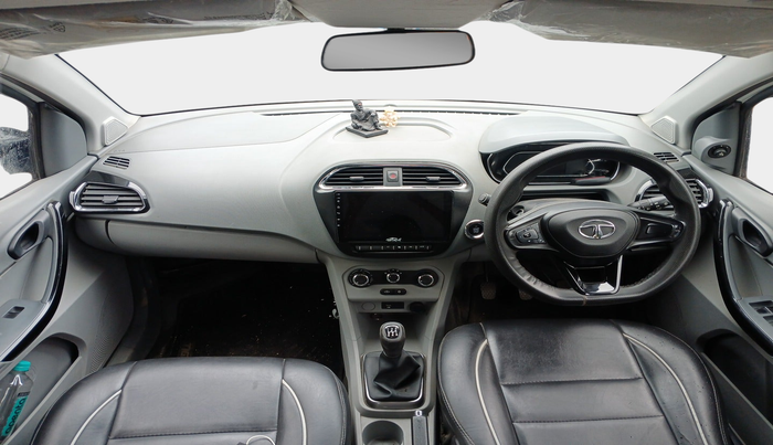 2022 Tata TIGOR XZ CNG, Petrol, Manual, 48,732 km, interior
