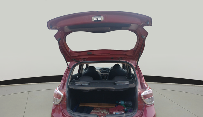 2015 Hyundai Grand i10 SPORTZ 1.2 KAPPA VTVT, Petrol, Manual, 1,35,797 km, exterior