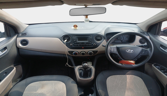 2015 Hyundai Grand i10 SPORTZ 1.2 KAPPA VTVT, Petrol, Manual, 1,35,797 km, interior