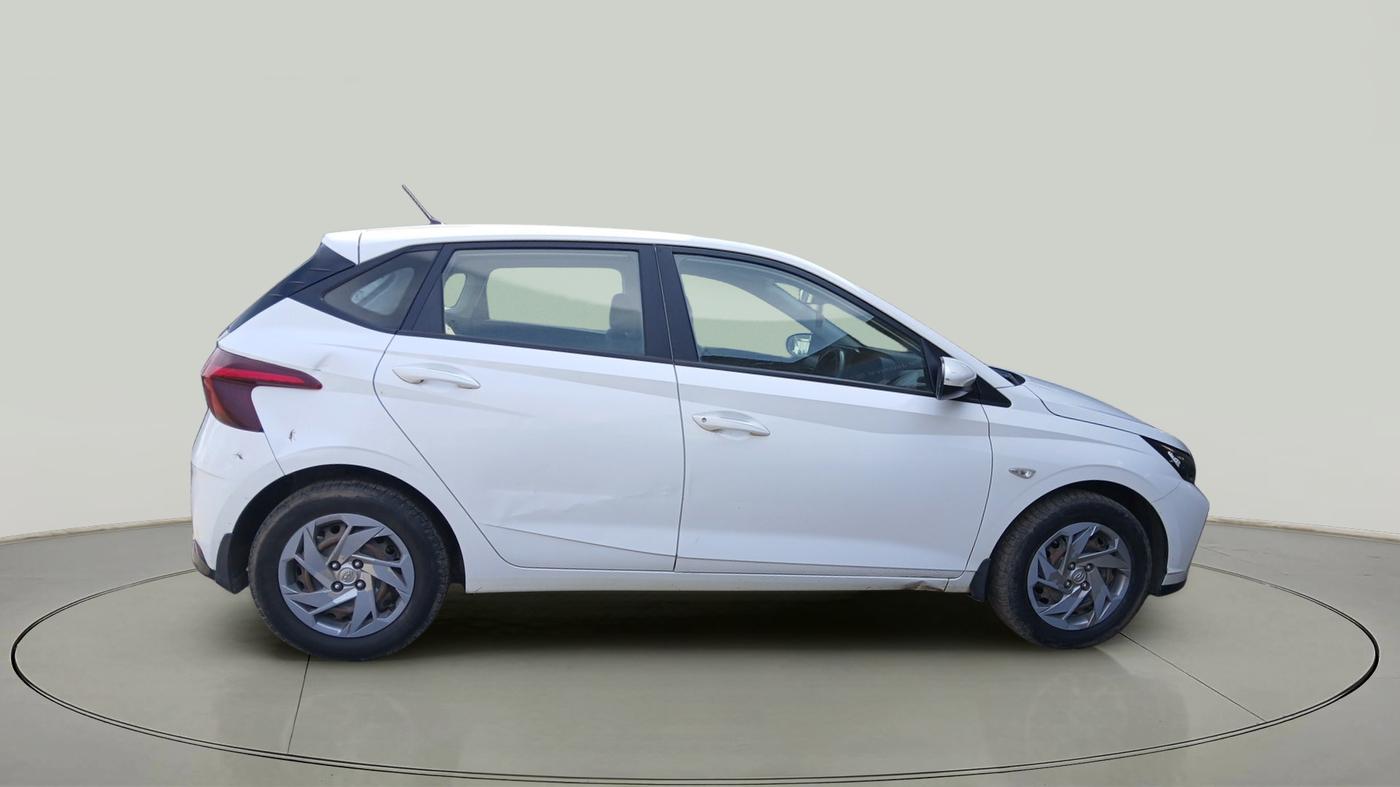 2020 Hyundai NEW I20 MAGNA 1.2 MT, CNG, Manual, 74,000 km, exterior