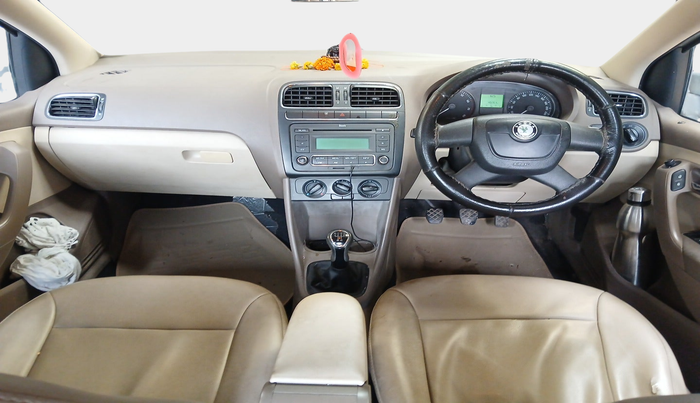 2012 Skoda Rapid 1.6 MPI ACTIVE, Petrol, Manual, 40,261 km, interior