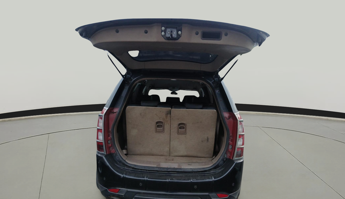 2012 Mahindra XUV500 W6, Diesel, Manual, 1,46,540 km, exterior
