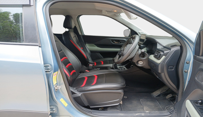 2024 Tata PUNCH ADVENTURE RHYTHM CNG MT, Petrol, Manual, 28,684 km, interior