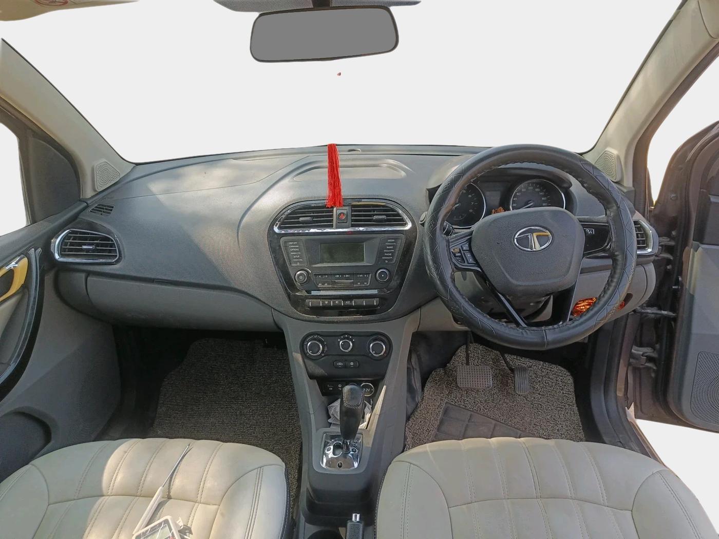 2018 Tata TIGOR XZA PETROL, CNG, Automatic, 1,62,232 km, interior