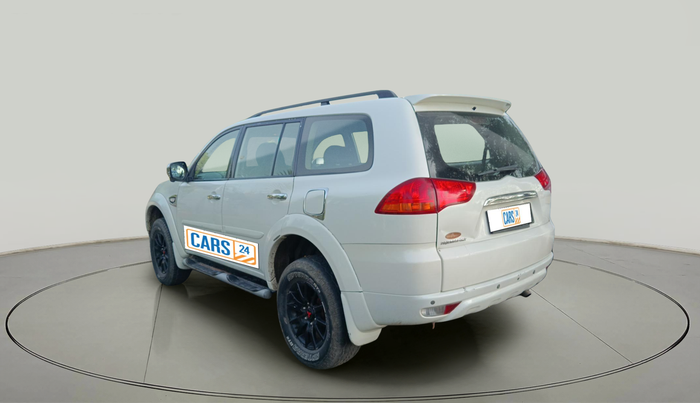 2012 Mitsubishi Pajero Sport 2.5 MT 4X4, Diesel, Manual, 1,21,185 km, exterior