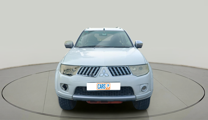 2012 Mitsubishi Pajero Sport 2.5 MT 4X4, Diesel, Manual, 1,21,185 km, exterior