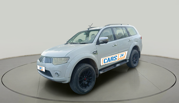 2012 Mitsubishi Pajero Sport 2.5 MT 4X4, Diesel, Manual, 1,21,185 km, exterior