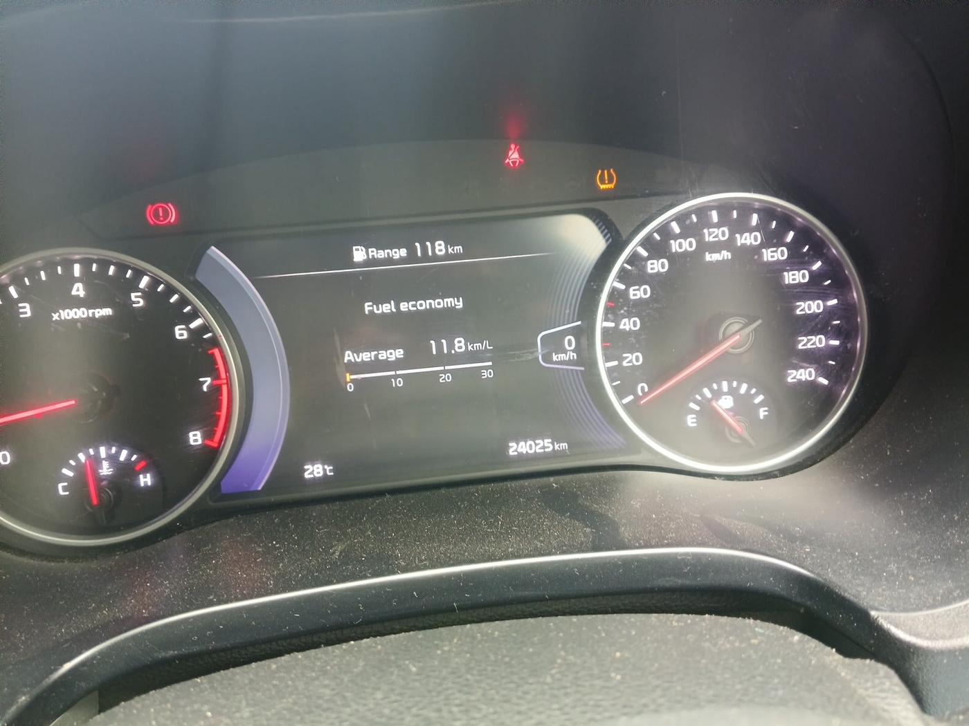2022 KIA SELTOS GTX PLUS 1.4, Petrol, Manual, 24,025 km, interior