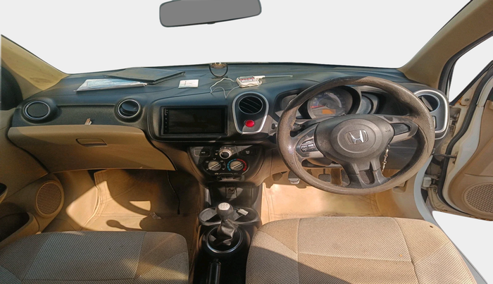 2015 Honda Mobilio 1.5L I-DTEC S, Diesel, Manual, 2,63,340 km, interior