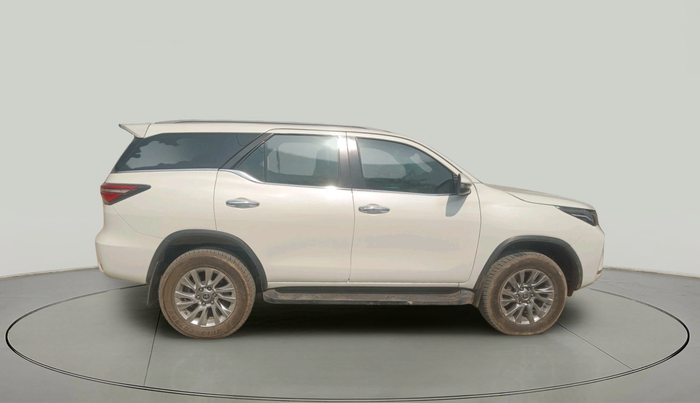 2022 Toyota Fortuner 4X4 MT 2.8 DIESEL, Diesel, Manual, 76,539 km, exterior