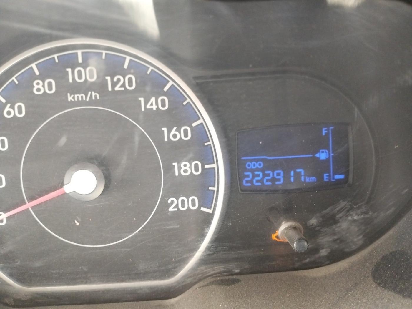2015 Hyundai i10 SPORTZ 1.1, Petrol, Manual, 2,22,917 km, interior