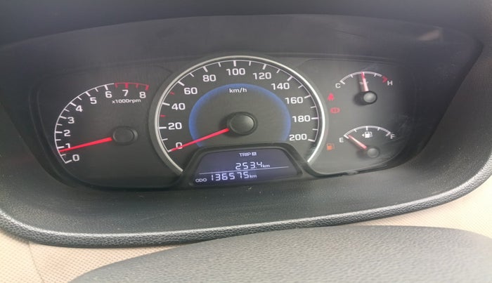 2017 Hyundai Grand i10 SPORTZ 1.2 KAPPA VTVT, Petrol, Manual, 1,36,575 km, interior